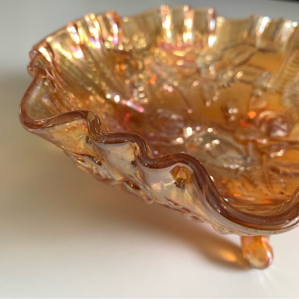 🚫SOLD•Ⓜ️🚫 Collectible Vintage Imperial Glass Bowl W/ Marigold Floral Motif - Picture 3 of 10